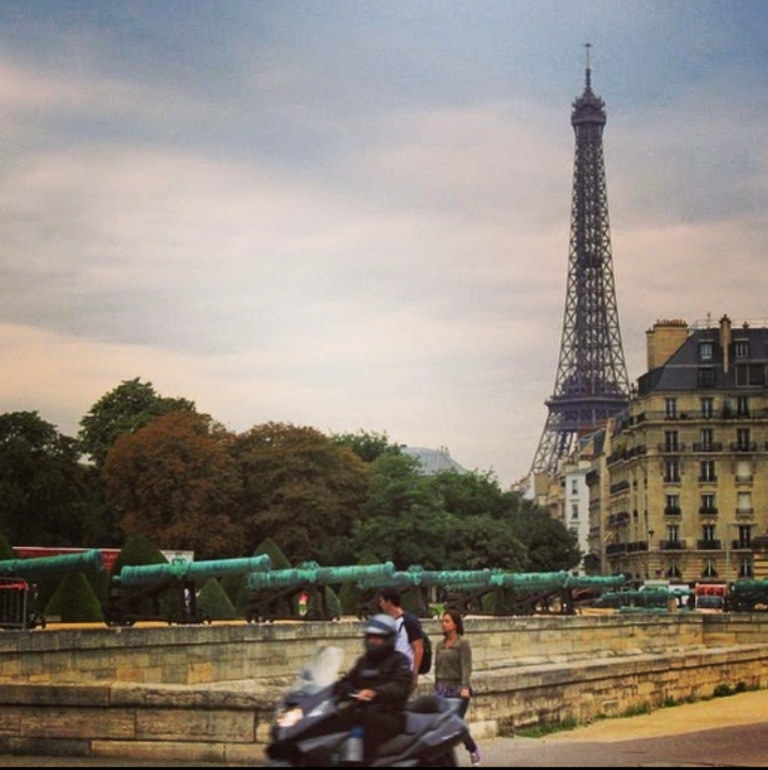 paris-motorcycle-barbara-rozgonyi